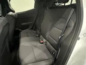 Renault Clio thumbnail 9