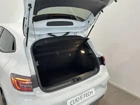 Renault Clio thumbnail 10