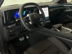 Renault Austral thumbnail 9