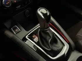 Nissan Qashqai thumbnail 22