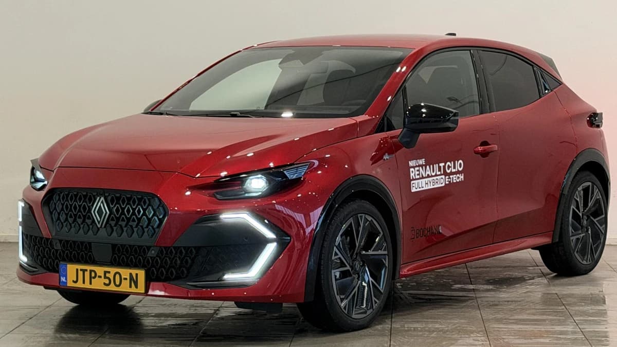 Renault Clio — foto 1