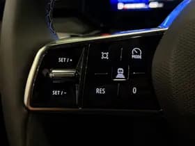 Renault Clio thumbnail 21
