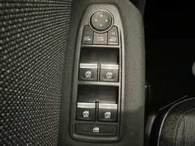 Renault Captur thumbnail 14