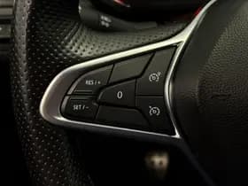 Renault Captur thumbnail 21