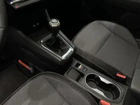 Renault Captur thumbnail 36
