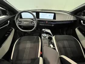 Kia EV6 thumbnail 3