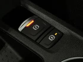 Renault Captur thumbnail 41