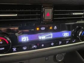Nissan Qashqai thumbnail 34
