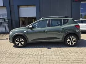 Dacia Sandero Stepway thumbnail 3