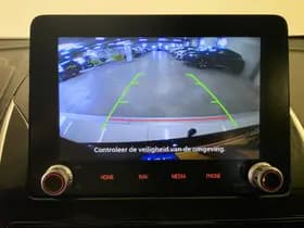 Mitsubishi Eclipse Cross thumbnail 4