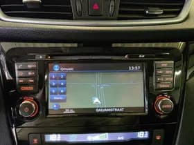 Nissan Qashqai thumbnail 4