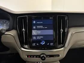 Volvo V60 thumbnail 10
