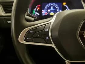 Renault Captur thumbnail 22