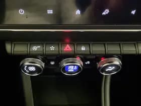 Renault Captur thumbnail 30