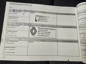 Renault Captur thumbnail 31