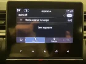 Renault Captur thumbnail 34