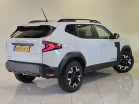 Dacia Duster thumbnail 2