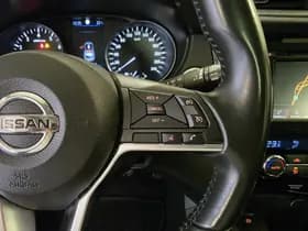 Nissan Qashqai thumbnail 25