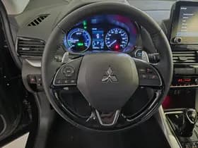 Mitsubishi Eclipse Cross thumbnail 25
