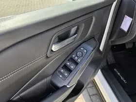 Nissan Qashqai thumbnail 22