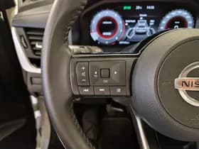 Nissan Qashqai thumbnail 25