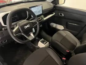 Dacia Spring thumbnail 15