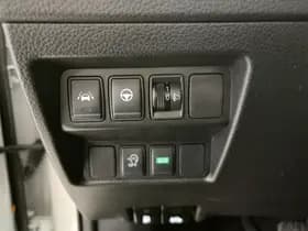 Nissan Qashqai thumbnail 33
