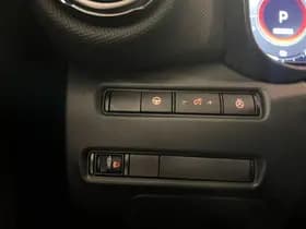 Nissan Juke thumbnail 25