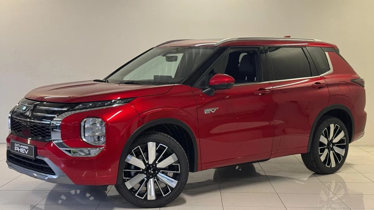 Mitsubishi Outlander — foto 1