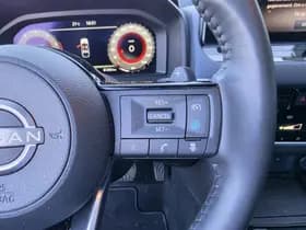 Nissan Qashqai thumbnail 24