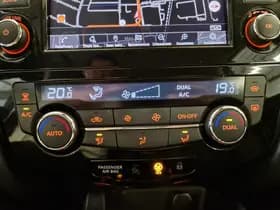 Nissan Qashqai thumbnail 16
