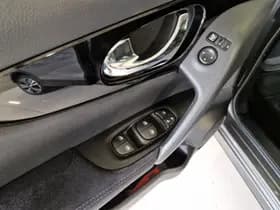 Nissan Qashqai thumbnail 23