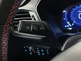 Ford Kuga thumbnail 36