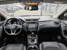 Nissan Qashqai thumbnail 3