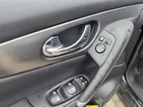 Nissan Qashqai thumbnail 23