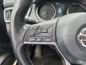 Nissan Qashqai thumbnail 24