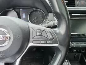 Nissan Qashqai thumbnail 25