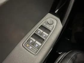Mitsubishi Grandis thumbnail 16