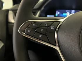 Mitsubishi Grandis thumbnail 17