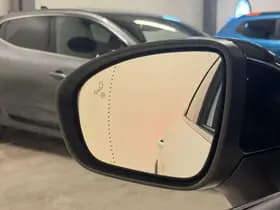 Mitsubishi Grandis thumbnail 14