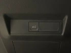 Mitsubishi Grandis thumbnail 35