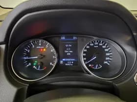 Nissan Qashqai thumbnail 8