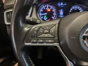 Nissan Qashqai thumbnail 23
