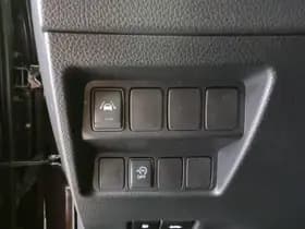 Nissan Qashqai thumbnail 32