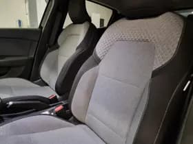 Mitsubishi Colt thumbnail 29