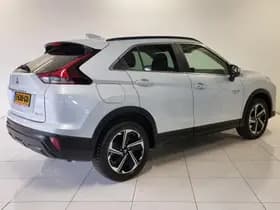 Mitsubishi Eclipse Cross thumbnail 2