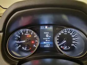 Nissan Qashqai thumbnail 7