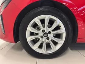 Renault Clio thumbnail 26