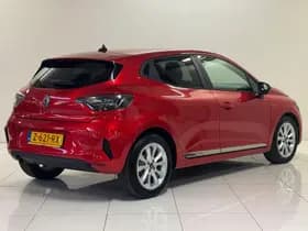 Renault Clio thumbnail 5