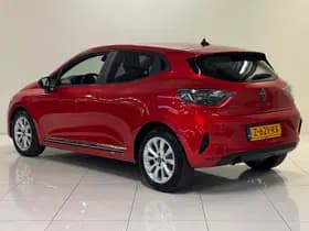 Renault Clio thumbnail 9